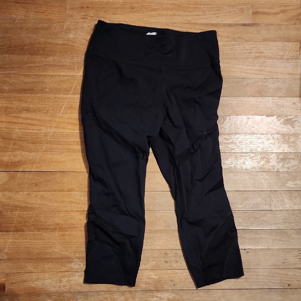 Avia Black Nylon Leggings Cropped Large Sheer Stripes